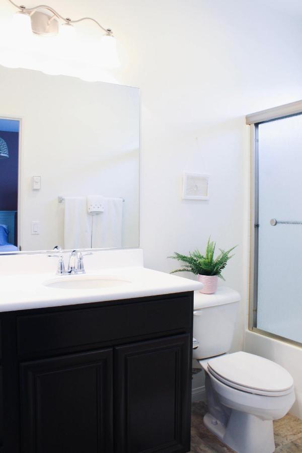 Entire Bungalow W/ Private Pool Near Palm Springs! Indio Bagian luar foto